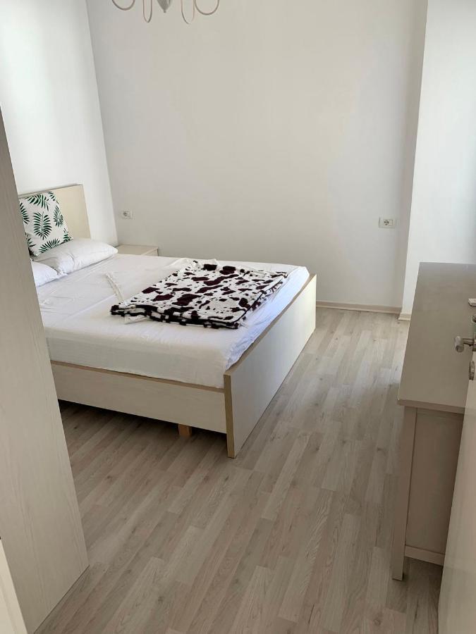 Loli Apartment Luxury White Residence Саранде Екстериор снимка