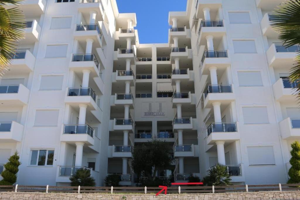 Loli Apartment Luxury White Residence Саранде Екстериор снимка